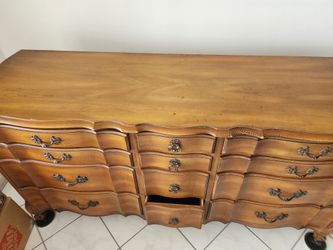 Wood dresser