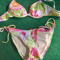 Women's Floral Swimsuit/Bikini