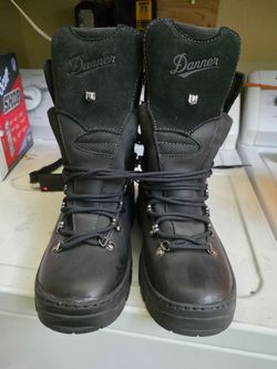 Danner Wildland Tactical Firefighter Boots size 8.5