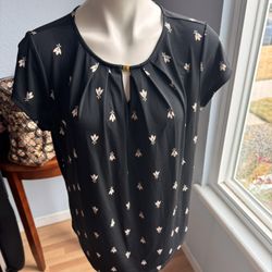 Women’s Blouse Bundle (6 Shirts) 