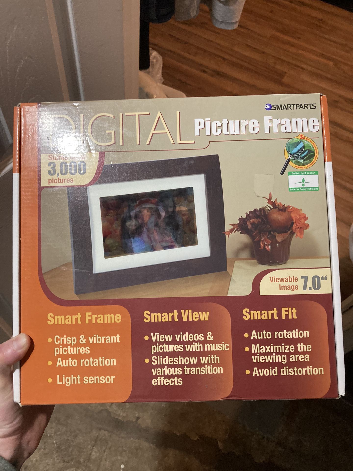 Digital Photo Frame/7pce Nut Set