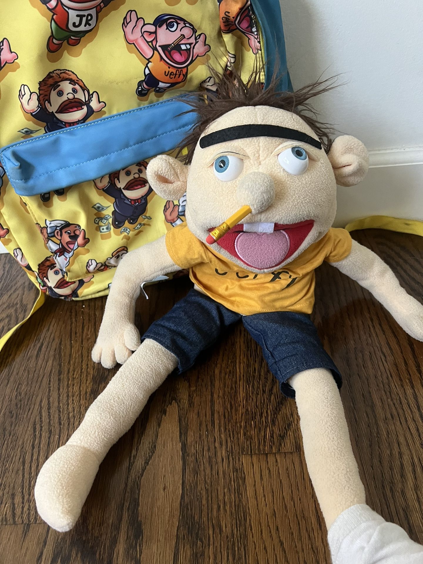 SML Jeffy Backpack & Hand Puppet for Sale in Downey, CA OfferUp