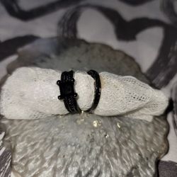 Black Ring Set (Size 8)