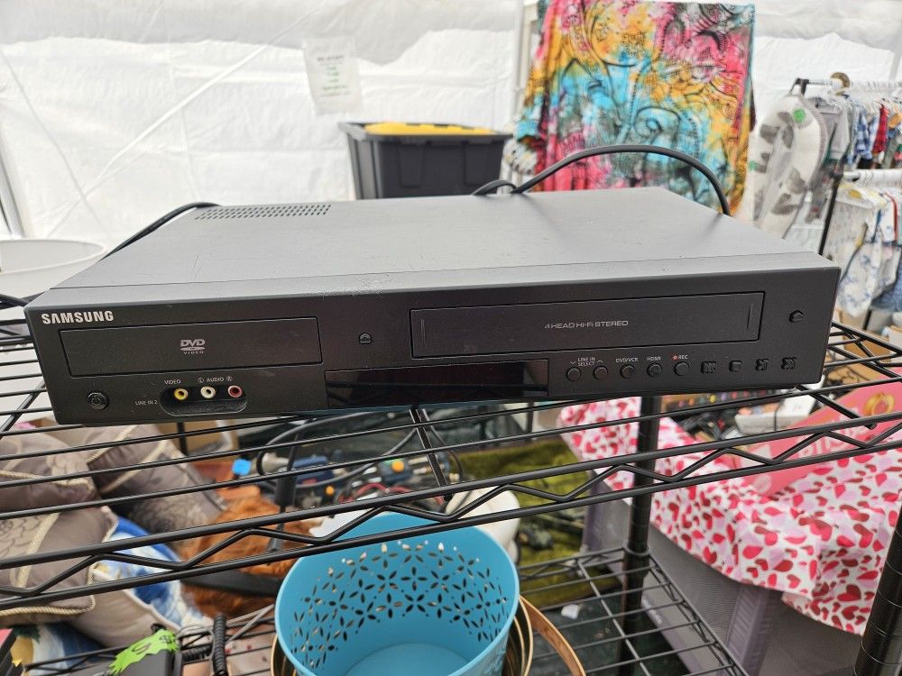 Samsung DVD/VCR & Blu-ray Player