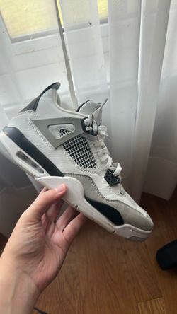Jordan 4