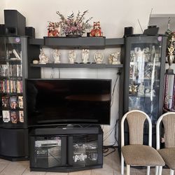 Entertainment Set