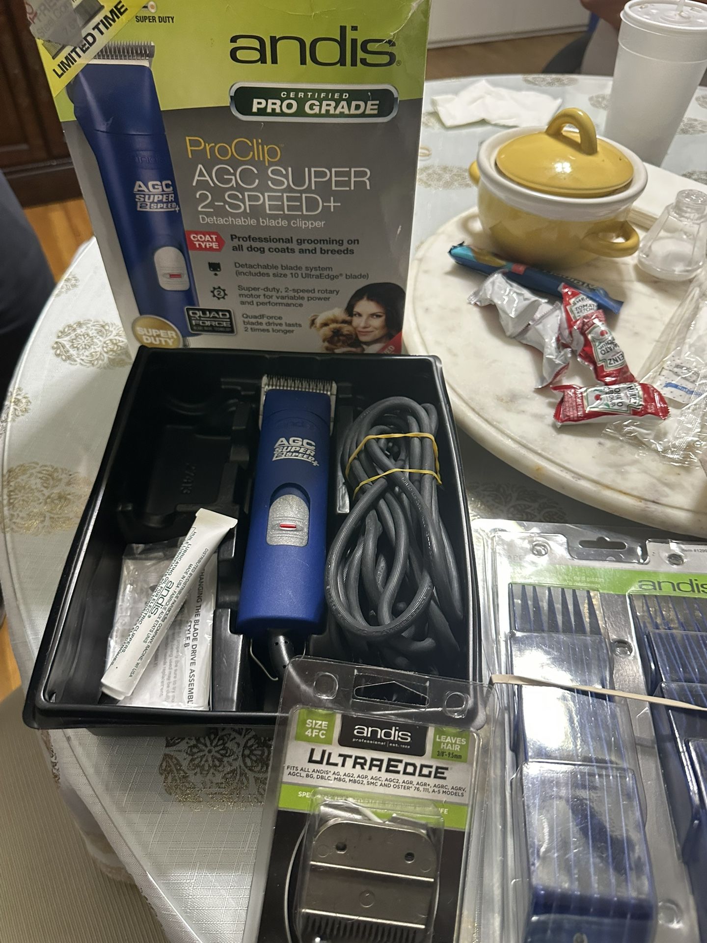 Andis ProClip AGC2 2-Speed Detachable Blade Clipper
