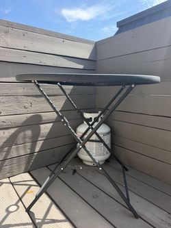 Outdoor table