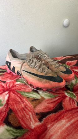 Nike Mercurial Vapor 15 ELITE SIZE 9.5