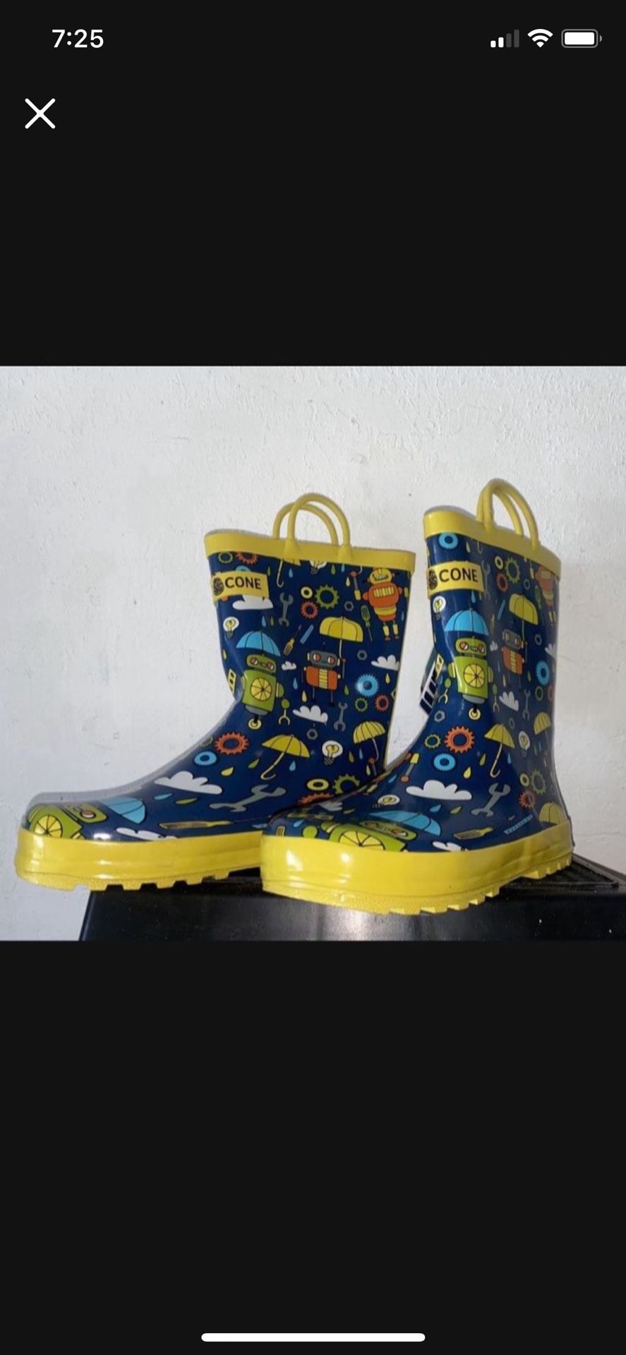 Rain boots Size 4, Worn Once ; For Kid Or Small Adult