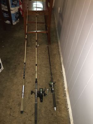 Photo 3 Freshwater Fishing Rods (2 have spinning reels) $35 firm all 3 poles