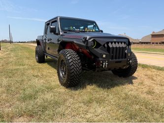 2023 Jeep Gladiator
