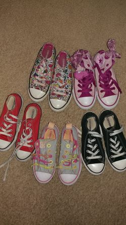 Girls Converse bundle size 12 13 and 1