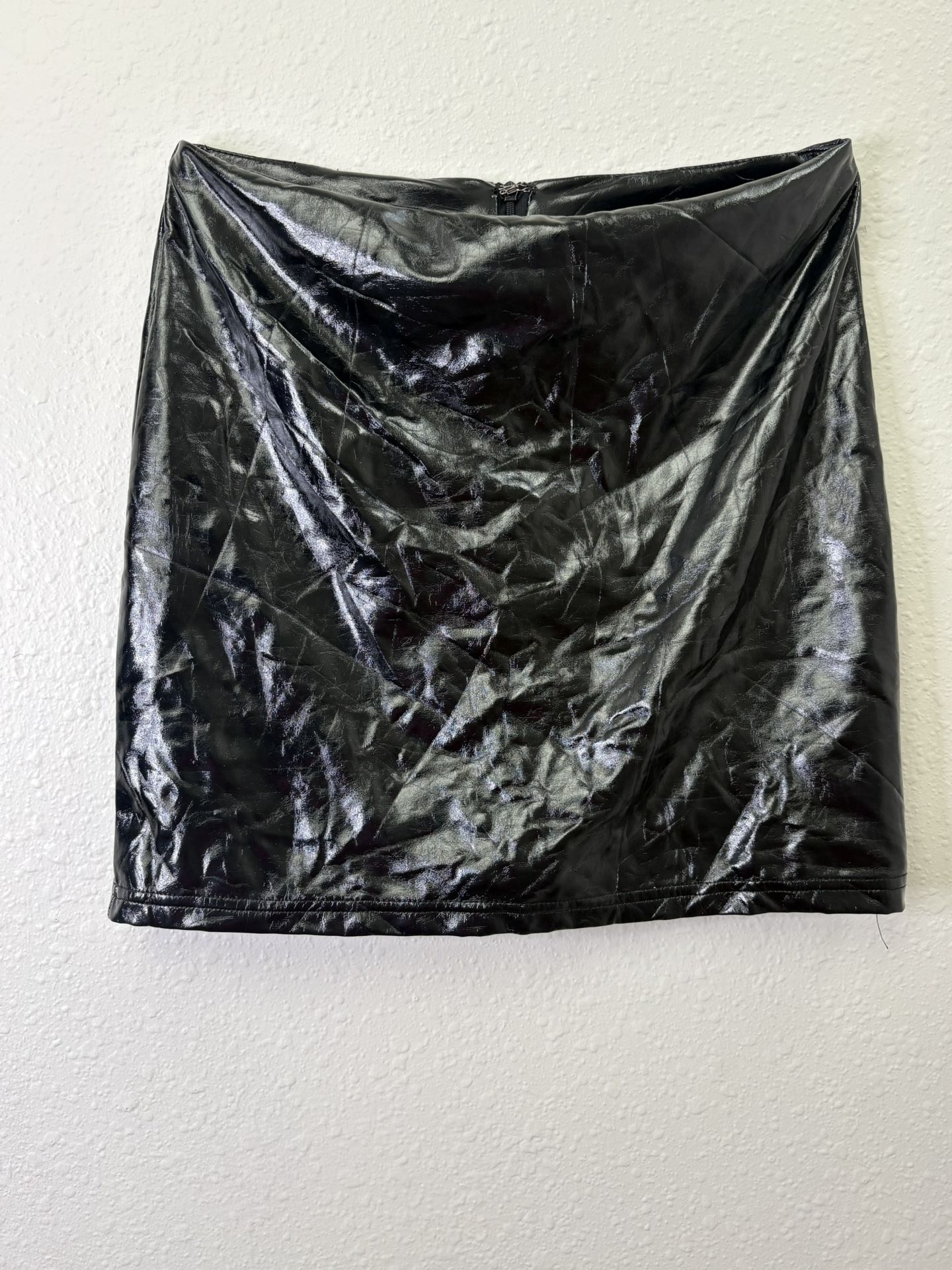 SHEIN Black Faux Leather Mini Skirt