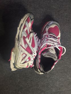 Pink balenciaga runners v1 Women’s exclusive