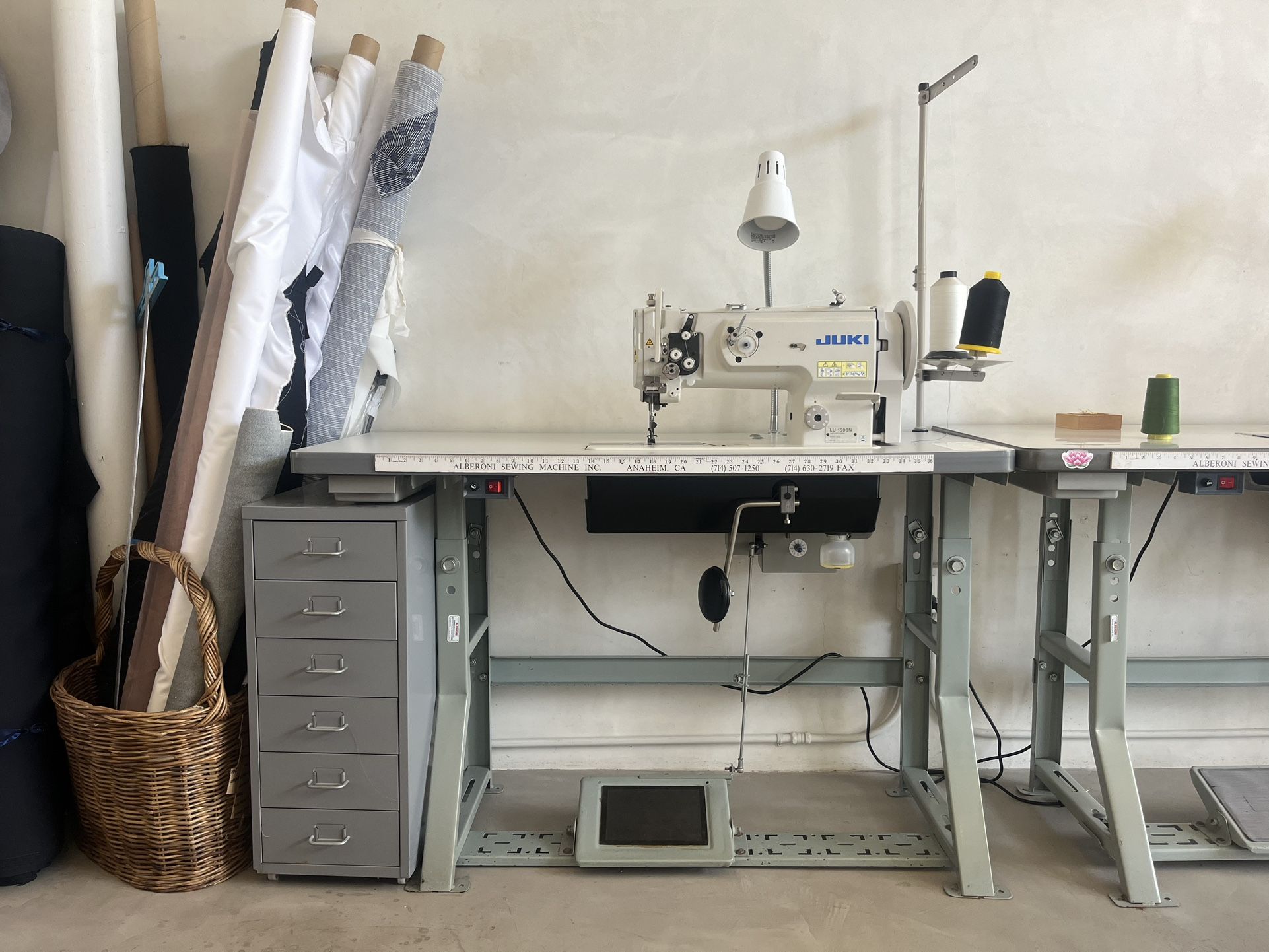 Like New Juki LU-1508N Industrial Heavy Duty Walking Foot Sewing Machine