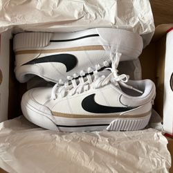 Nike Court Legacy Lift Women's Shoes