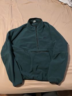 Nike Sweater