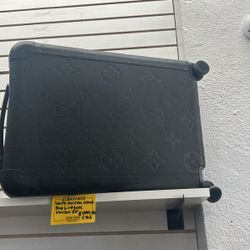 Louis Vuitton Black travel Bag