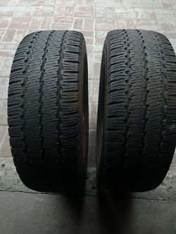 2 tires Continental 235 65 16C