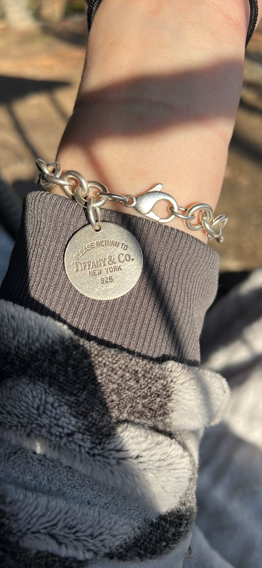 Authentic Tiffany & Co. “Please Return to Tiffany” Sterling Silver 925 Charm Bracelet