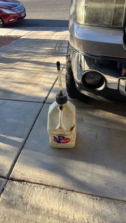 VP Racing Fuel Jug with Spout