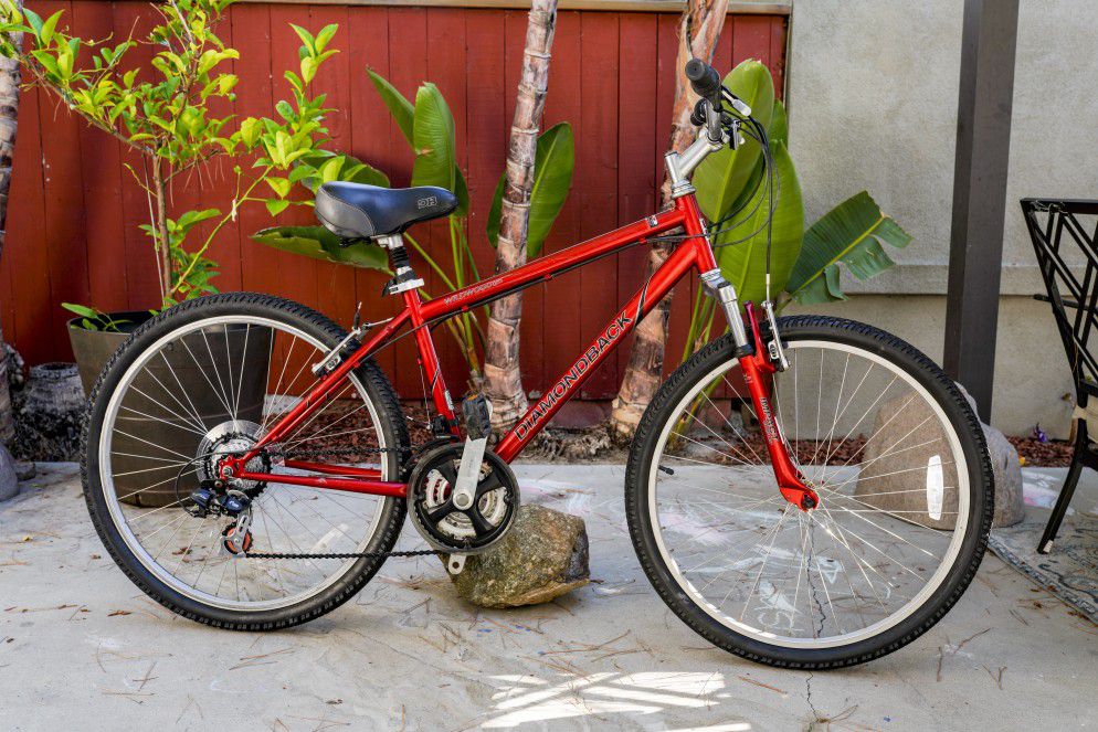Diamondback mountain bike in very good condition