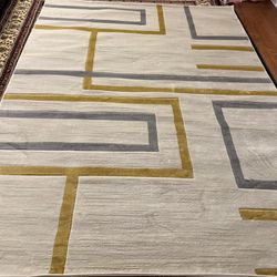 Geometric Gold rug 