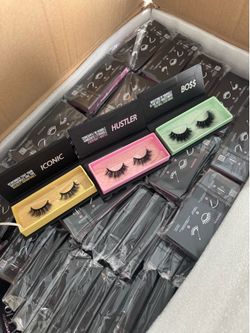 Over 1,500 pairs magnetic eyelashes + eyeliner